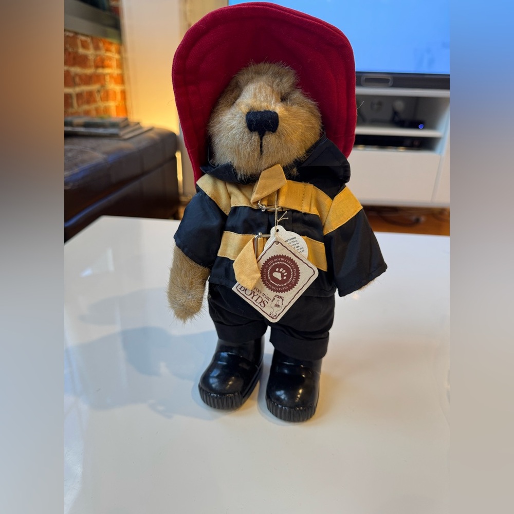Boyd's Bears Plush Buckley Fireman Hero First Responder Jointed Brown Bear NWT! - Picture 2 of 11